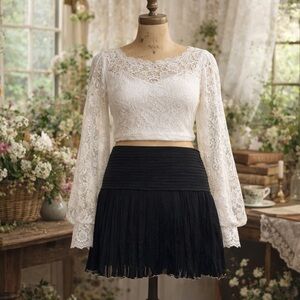 NEW! Retro Y2K, Designer, Isabel Marant, black, pleated, layered, mini skirt